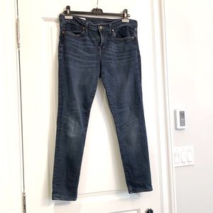 Gap jeans size 30/10 dark wash